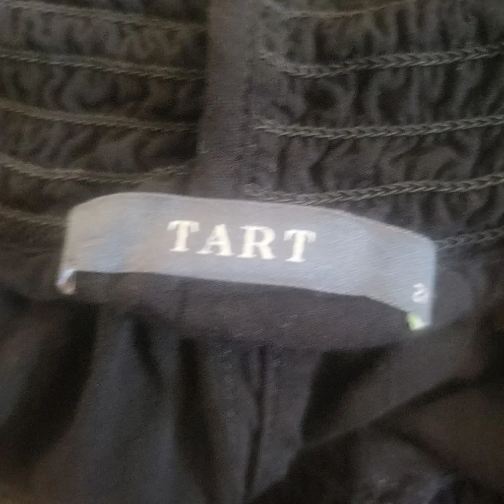 Tart pull on black wide leg pants with elastic waist